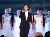 廖昌永高唱《驚沙》主題曲 雄偉莊重震撼全場(chǎng)