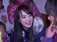 李蜜愛心千里行獨家回顧 踏冰雪戰(zhàn)嚴(yán)寒探望小朋友